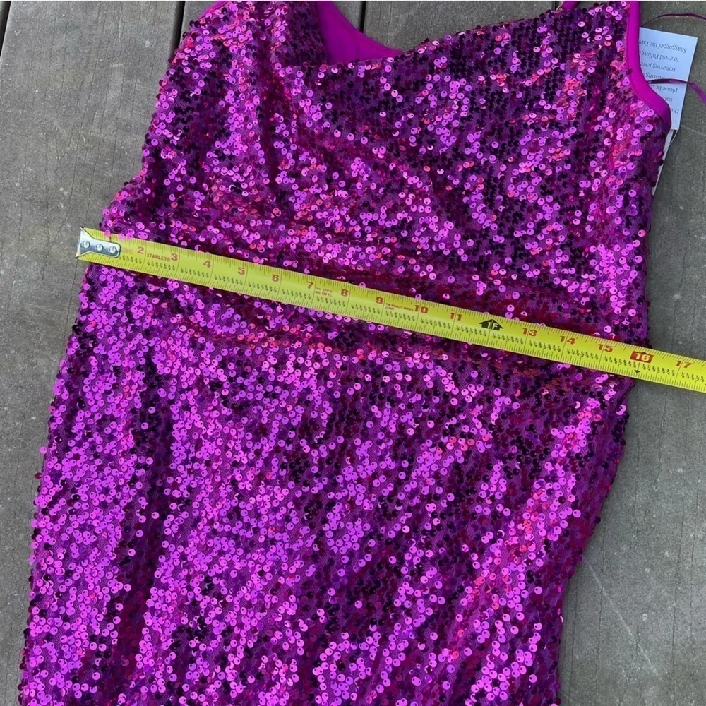 Taylor Sequin Dress 10 - Picture 4 of 6
